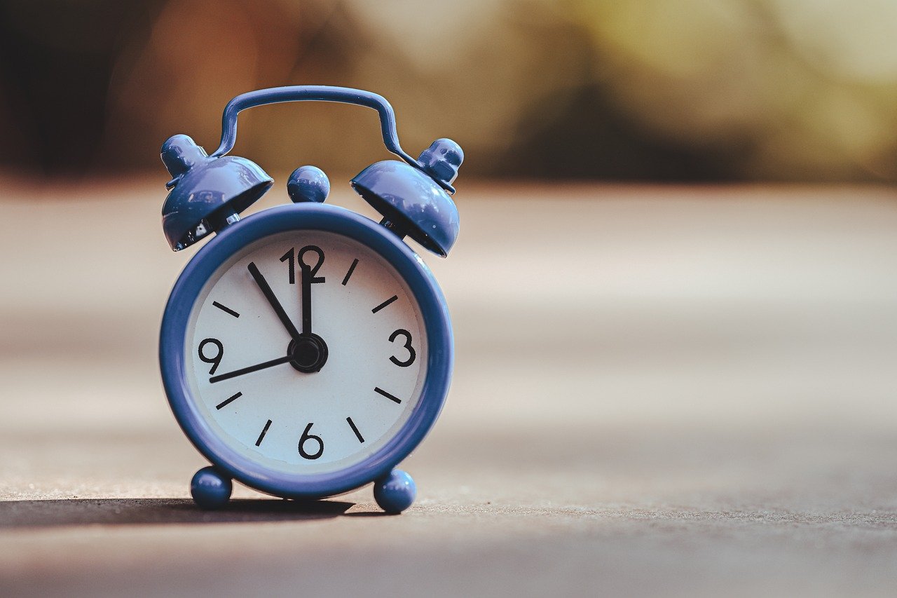 the eleventh hour, catastrophe, alarm clock, clock, ring the bell, dial, pointer, hours, time display, time